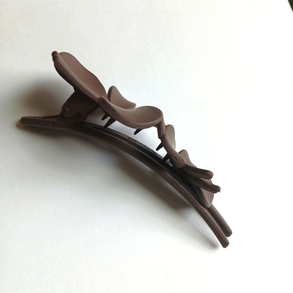 NEW Hair Accessory - Picture 2 of 3